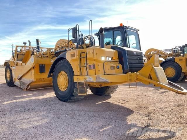 CAT 627K Skrejpre