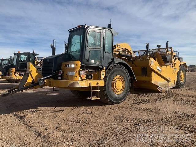 CAT 627K Skrejpre