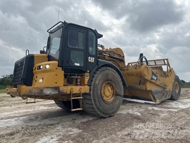CAT 631K Skrejpre