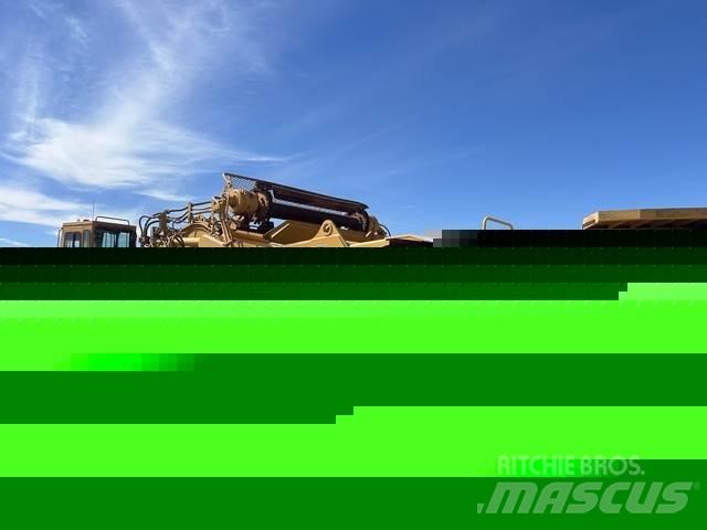 CAT 633E Skrejpre