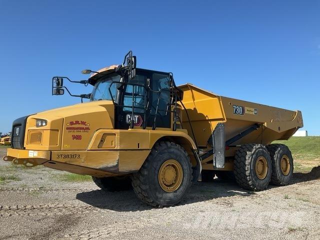 CAT 730 Kĺbové nákladné autá