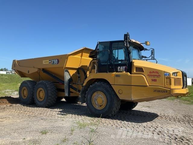 CAT 730 Kĺbové nákladné autá