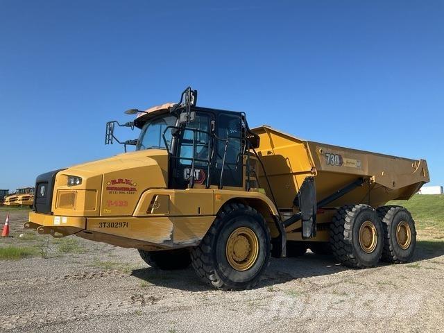 CAT 730 Kĺbové nákladné autá
