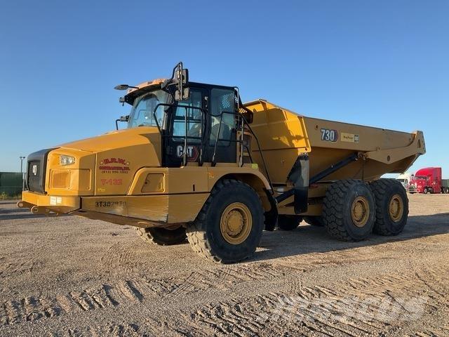 CAT 730 Kĺbové nákladné autá
