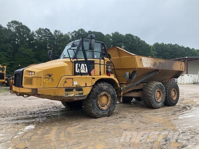 CAT 730C Kĺbové nákladné autá