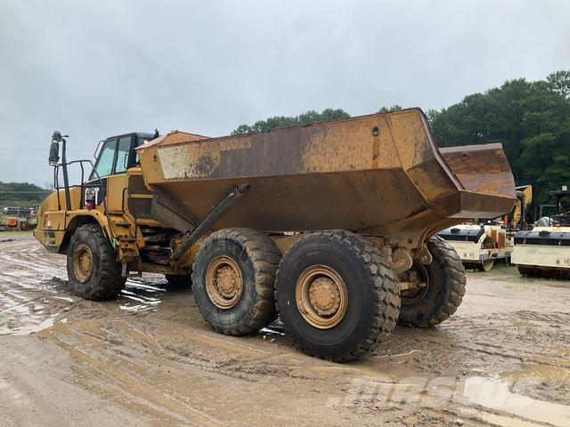 CAT 730C Kĺbové nákladné autá