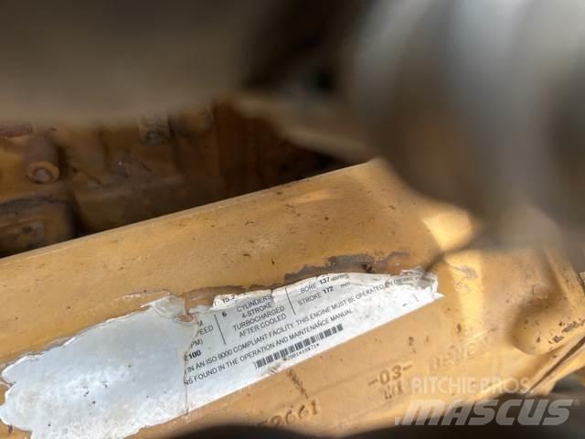 CAT 740 Kĺbové nákladné autá