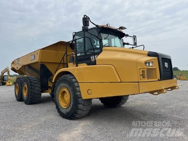 CAT 745 Kĺbové nákladné autá