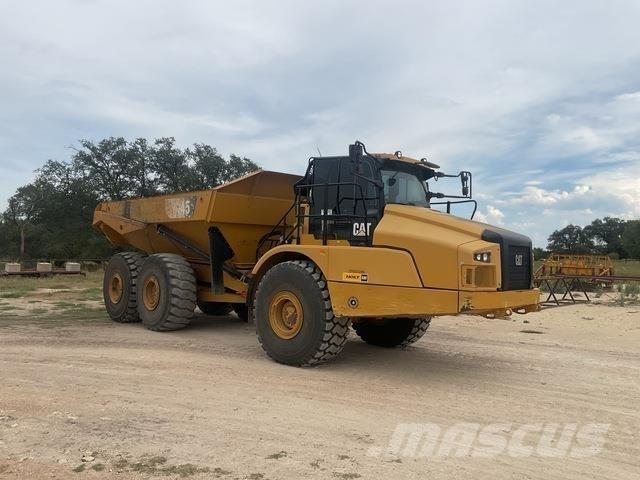 CAT 745 Kĺbové nákladné autá