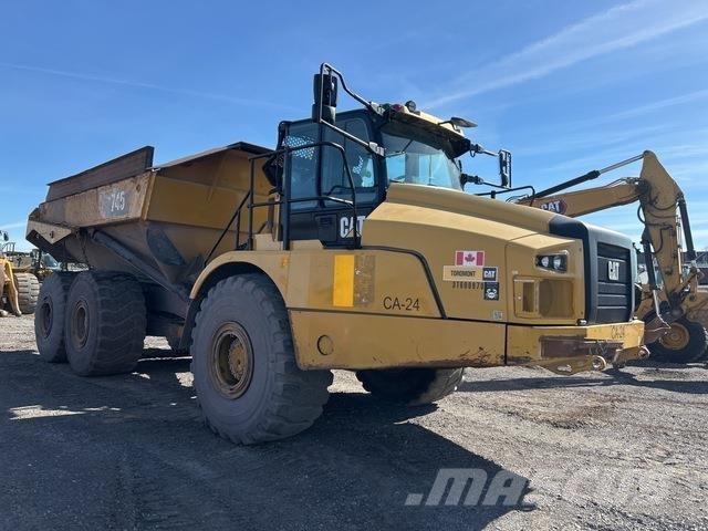 CAT 745 Kĺbové nákladné autá