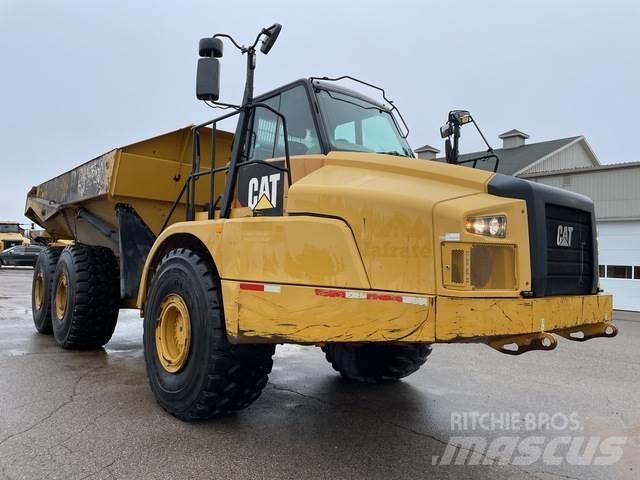 CAT 745C Kĺbové nákladné autá