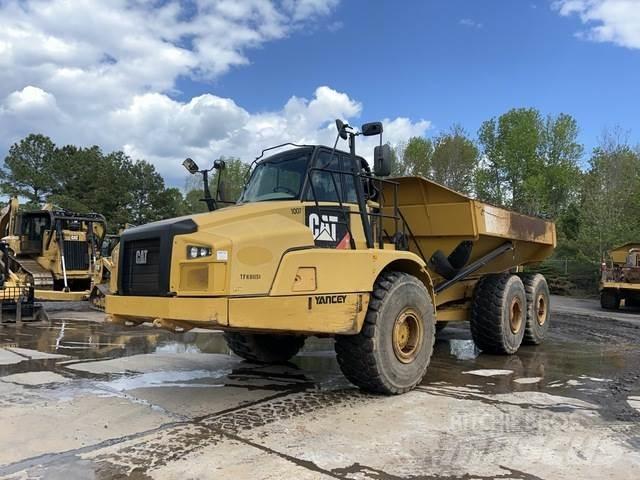 CAT 745C Kĺbové nákladné autá