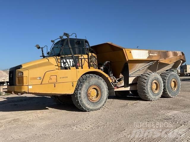 CAT 745C Kĺbové nákladné autá