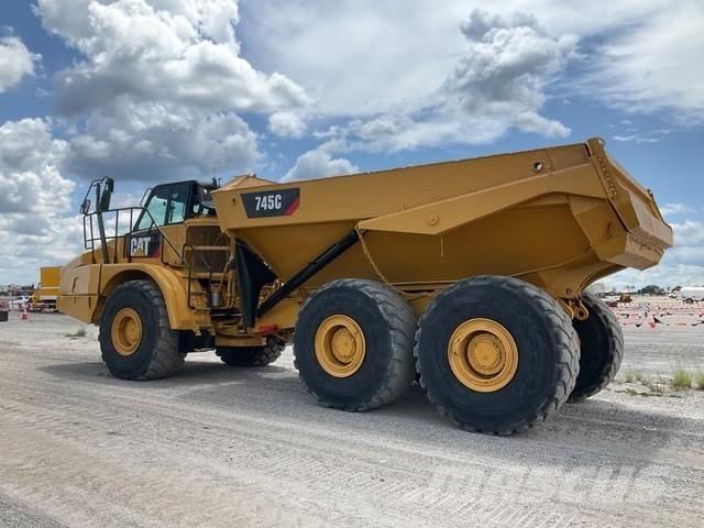 CAT 745C Kĺbové nákladné autá