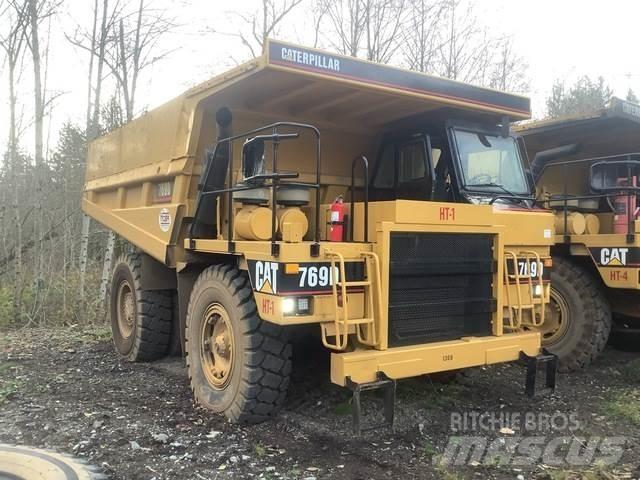 CAT 769D Kĺbové nákladné autá