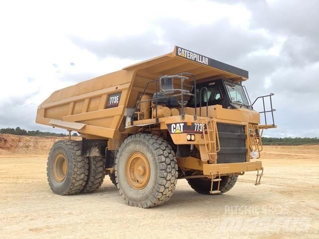 CAT 773E Kĺbové nákladné autá