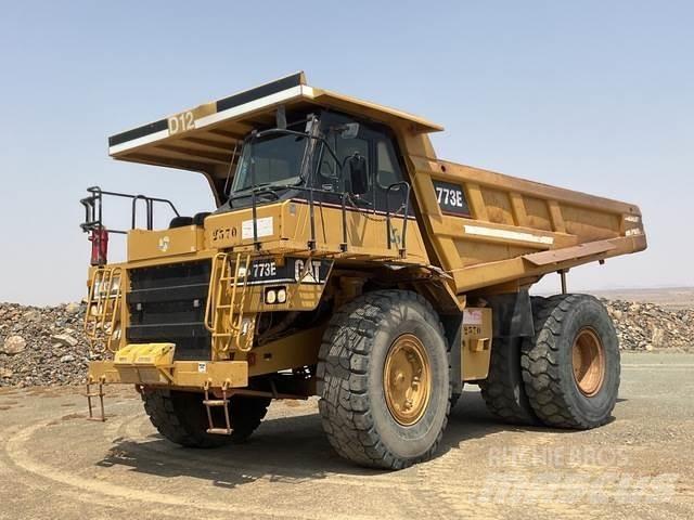 CAT 773E Kĺbové nákladné autá