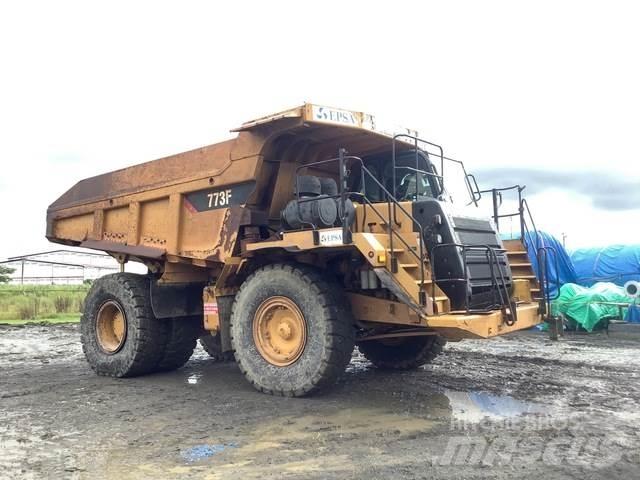 CAT 773F Kĺbové nákladné autá