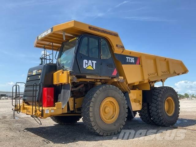 CAT 773G Kĺbové nákladné autá