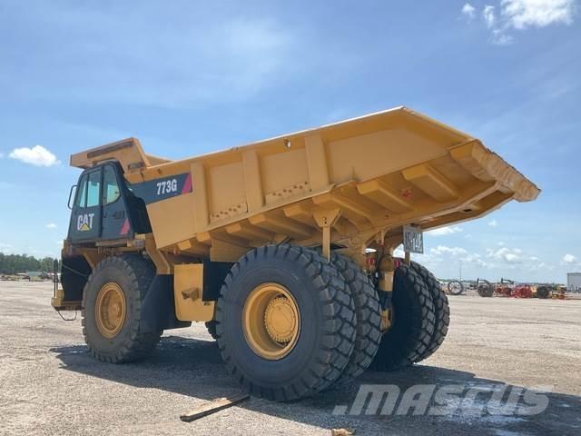 CAT 773G Kĺbové nákladné autá