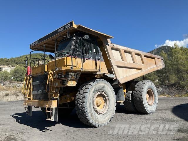 CAT 775E Kĺbové nákladné autá