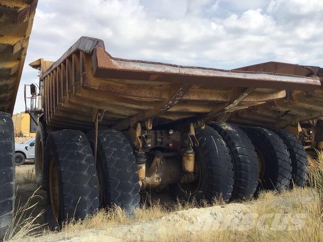 CAT 777 Kĺbové nákladné autá