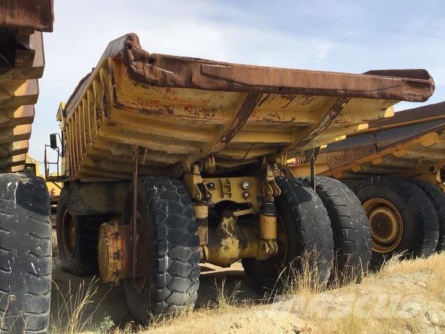 CAT 777 Kĺbové nákladné autá