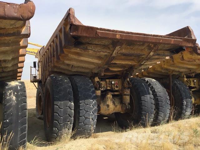 CAT 777 Kĺbové nákladné autá