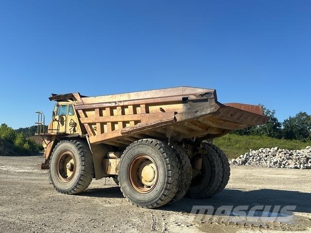 CAT 777C Kĺbové nákladné autá