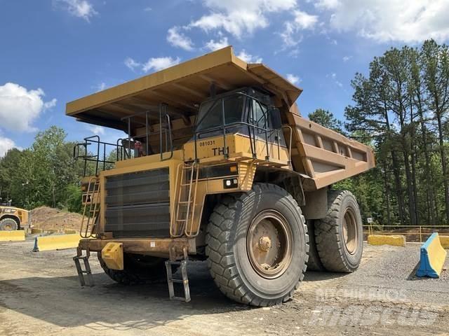 CAT 777D Kĺbové nákladné autá