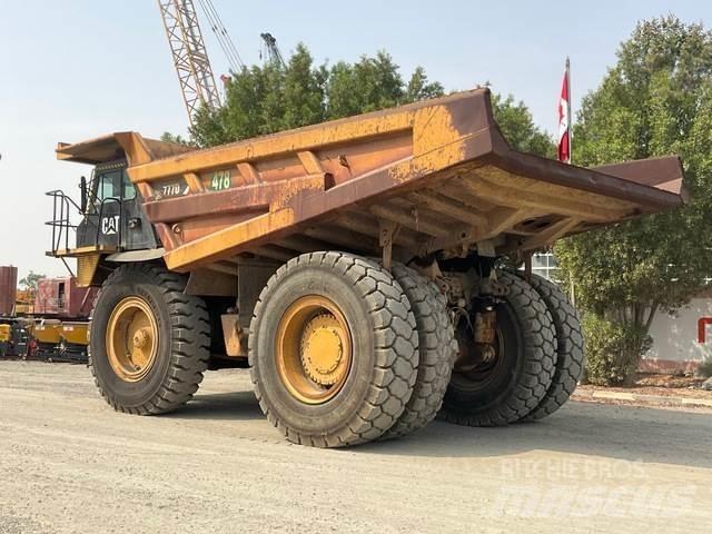 CAT 777D Kĺbové nákladné autá