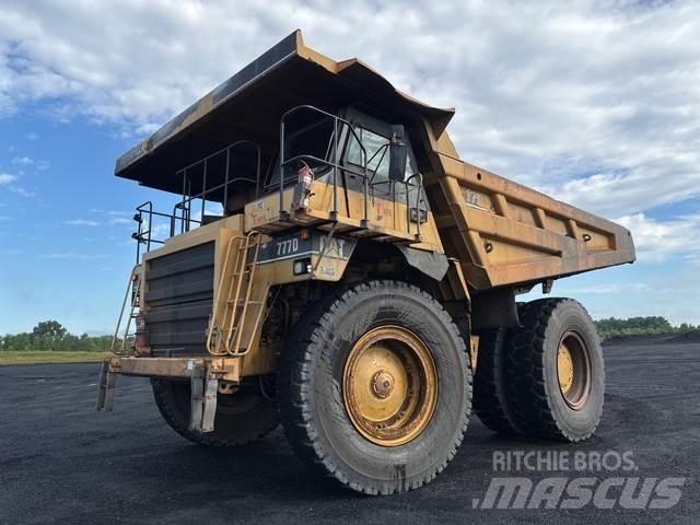 CAT 777D Kĺbové nákladné autá