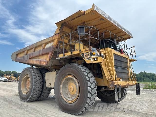 CAT 777D Kĺbové nákladné autá