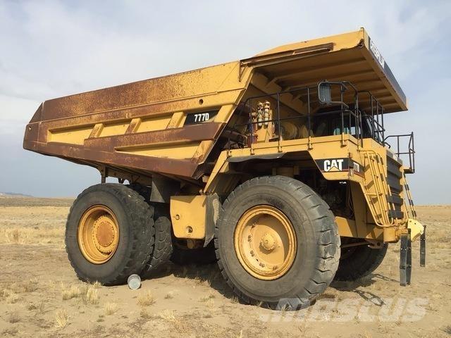 CAT 777D Kĺbové nákladné autá