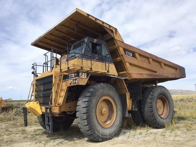CAT 777D Kĺbové nákladné autá