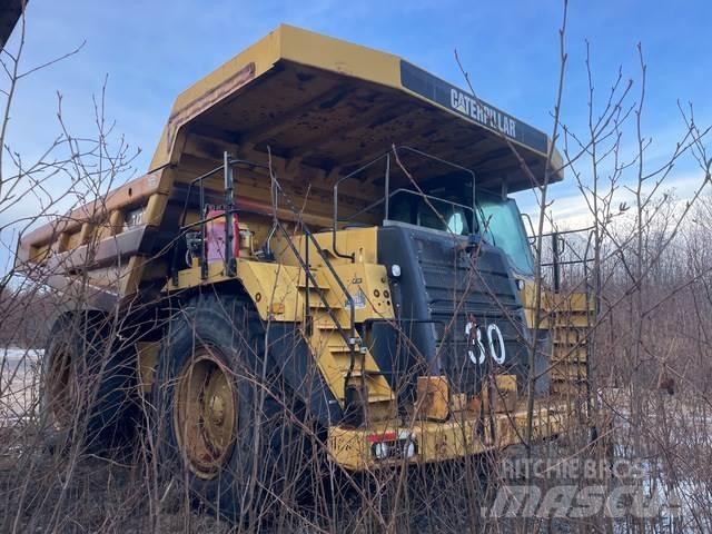 CAT 777F Kĺbové nákladné autá