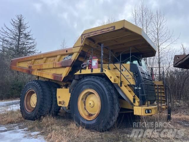 CAT 777F Kĺbové nákladné autá