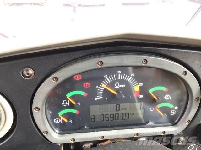 CAT 777F Kĺbové nákladné autá