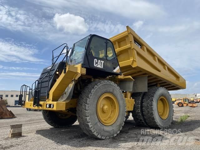 CAT 777F Kĺbové nákladné autá