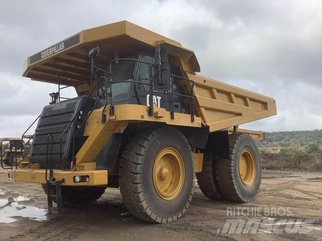 CAT 777F Kĺbové nákladné autá