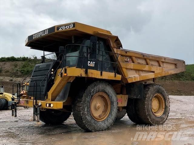 CAT 777F Kĺbové nákladné autá