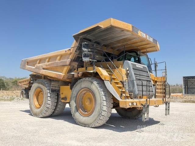 CAT 777F Kĺbové nákladné autá