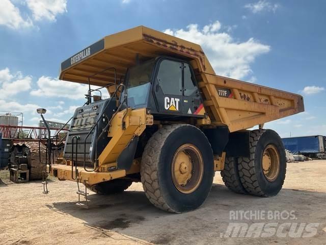 CAT 777F Kĺbové nákladné autá