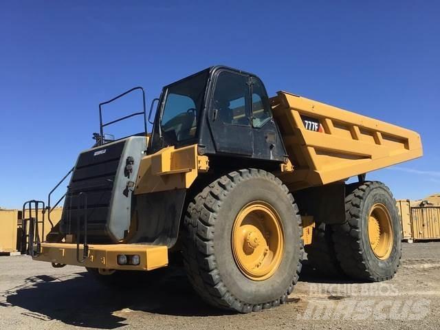 CAT 777F Kĺbové nákladné autá