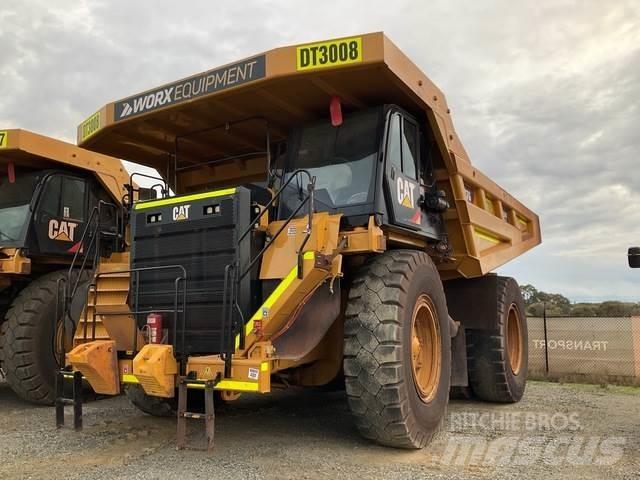 CAT 777G Kĺbové nákladné autá
