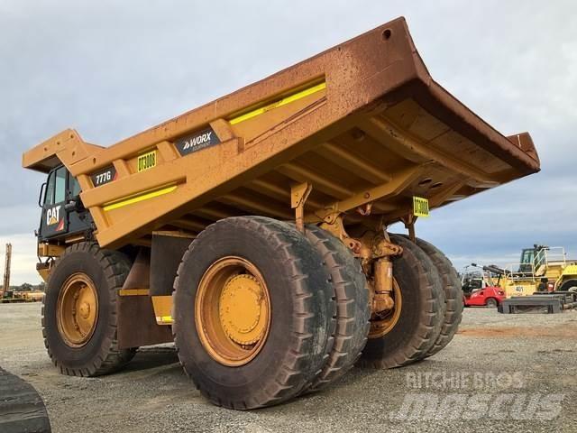 CAT 777G Kĺbové nákladné autá