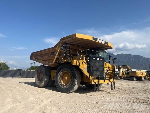 CAT 777G Kĺbové nákladné autá