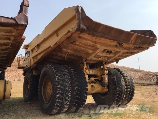 CAT 785 Kĺbové nákladné autá