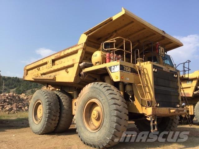 CAT 785B Kĺbové nákladné autá