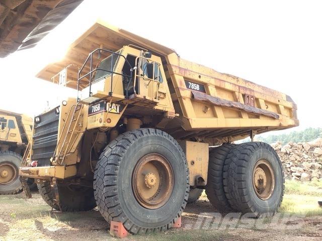 CAT 785B Kĺbové nákladné autá
